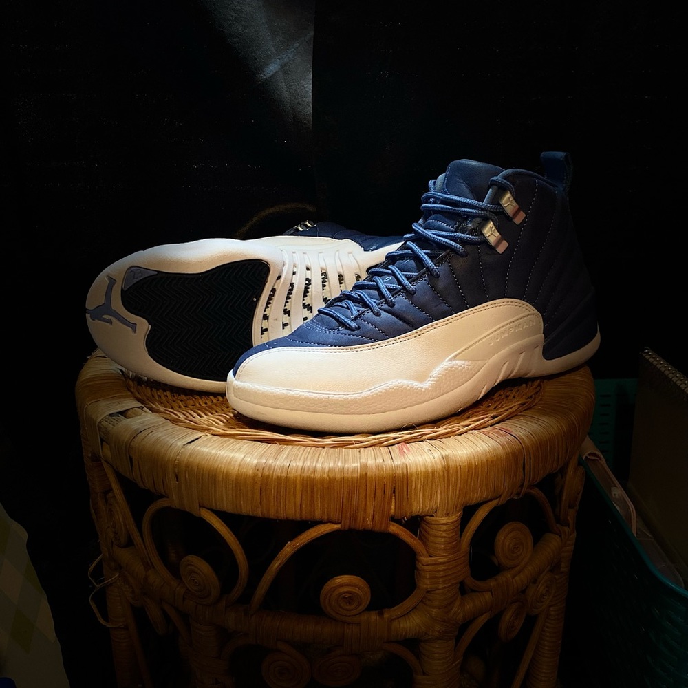 Jordan 12 Indigo